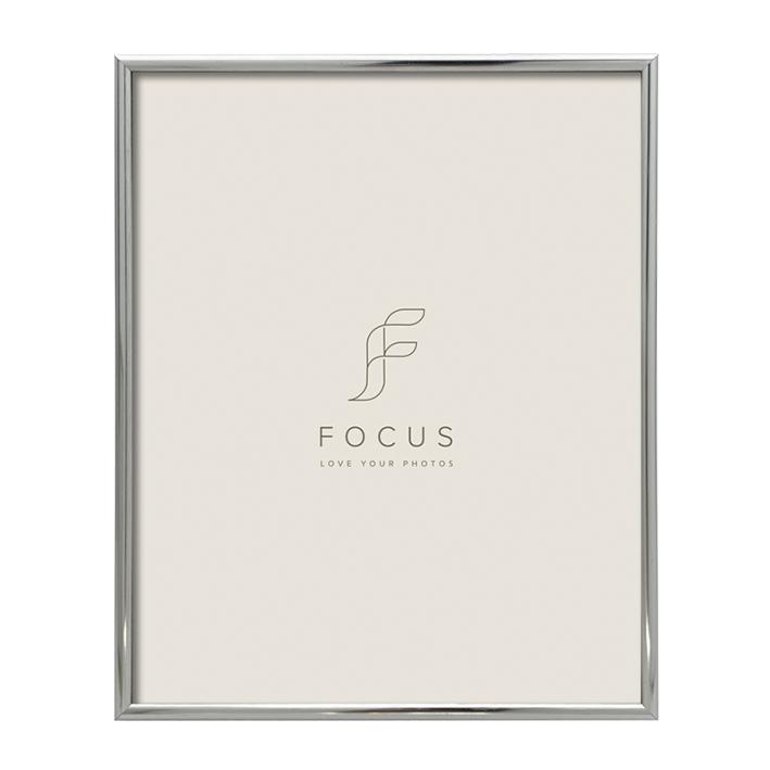 Focus-Lily-Silver-1321518_1762868111_69133b8f95792.jpg Focus Lily Silver 13x18 - Bilde 1