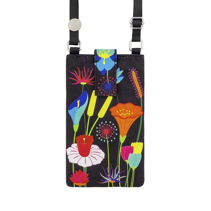 PYLONES-8211-HOLD-ME-TIGHT-8211-Crossbody-Mobilveske-8211-Jardin-fleuri_1780571887_6a215eeff3078.jpg PYLONES - HOLD ME TIGHT - Crossbody Mobilveske - Jardin fleuri - Bilde 1